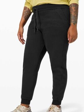 Lululemon Scuba Jogger - Black- 2